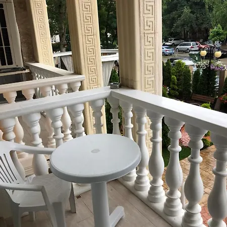 Апартамент Luxurioese 2 Zimmerwohnung Mit Balkon/Spa/Pool Sunny Beach