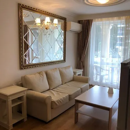 Luxuriöse 2 Zimmerwohnung mit Balkon/SPA/POOL Sunny Beach Slantschew brjag